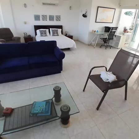 Habitación en casa particular Loft En La Boquilla *
